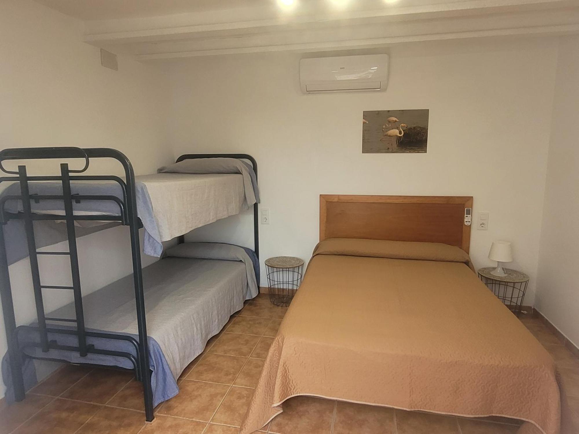 Affittacamere La Llar De Laura El Poblenou del Delta Esterno foto